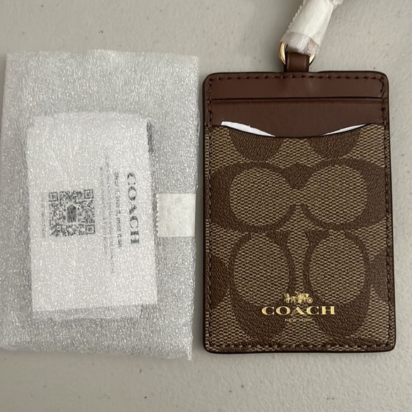 COACH Id Lanyard In Signature Canvas - Picture 2 of 2